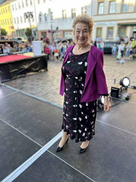BASSINI Kleider